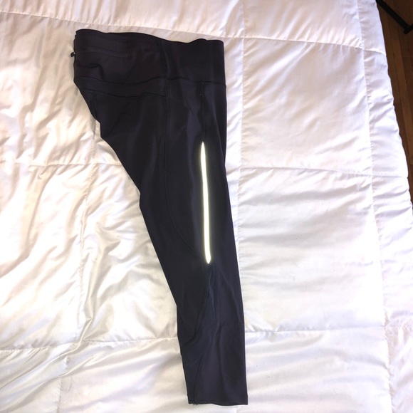 Lulu lemon crop leggings - Picture 3 of 6